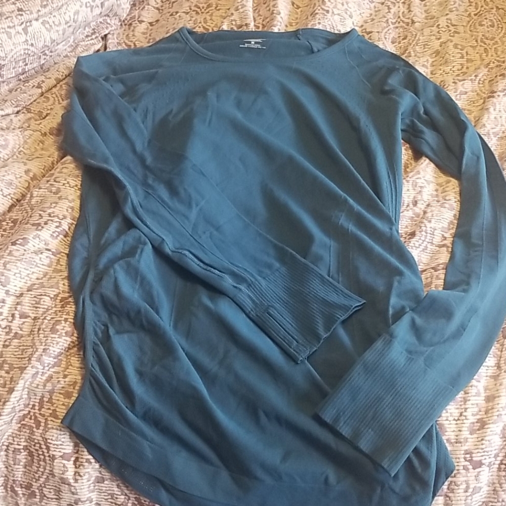 Longsleeve Workout Top